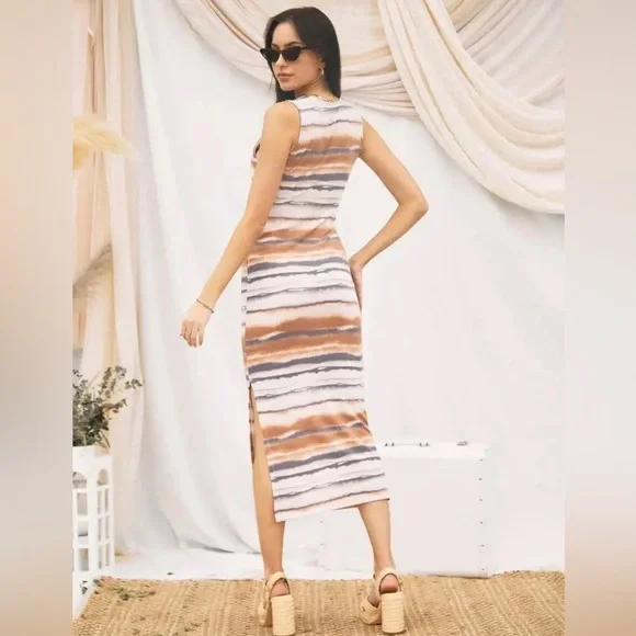 Endless blu cutout dress - Picture 2 of 6